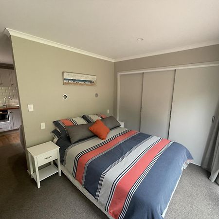 Apartamento Guest Wing In Richmond Downs Walton Exterior foto