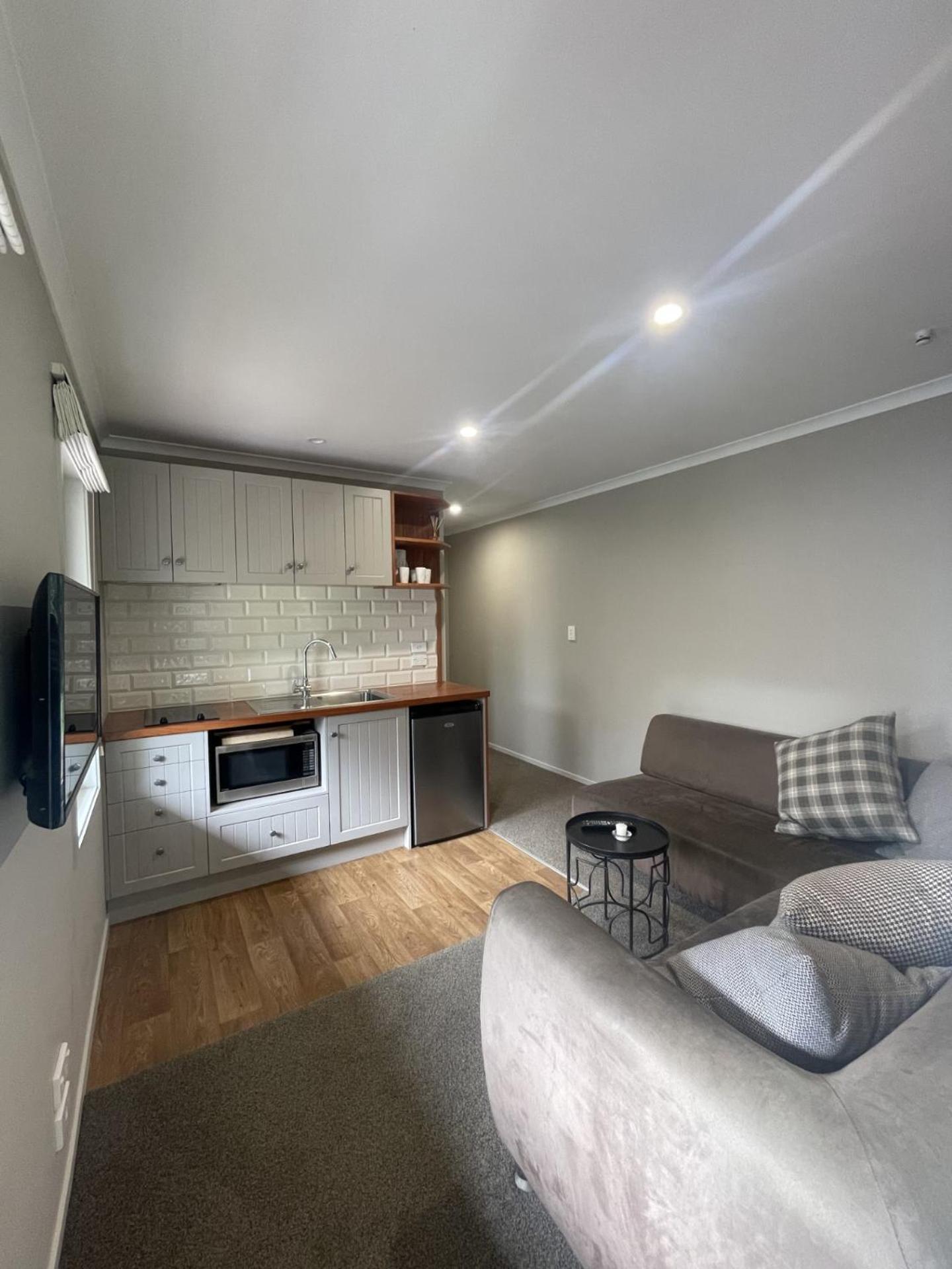 Apartamento Guest Wing In Richmond Downs Walton Exterior foto