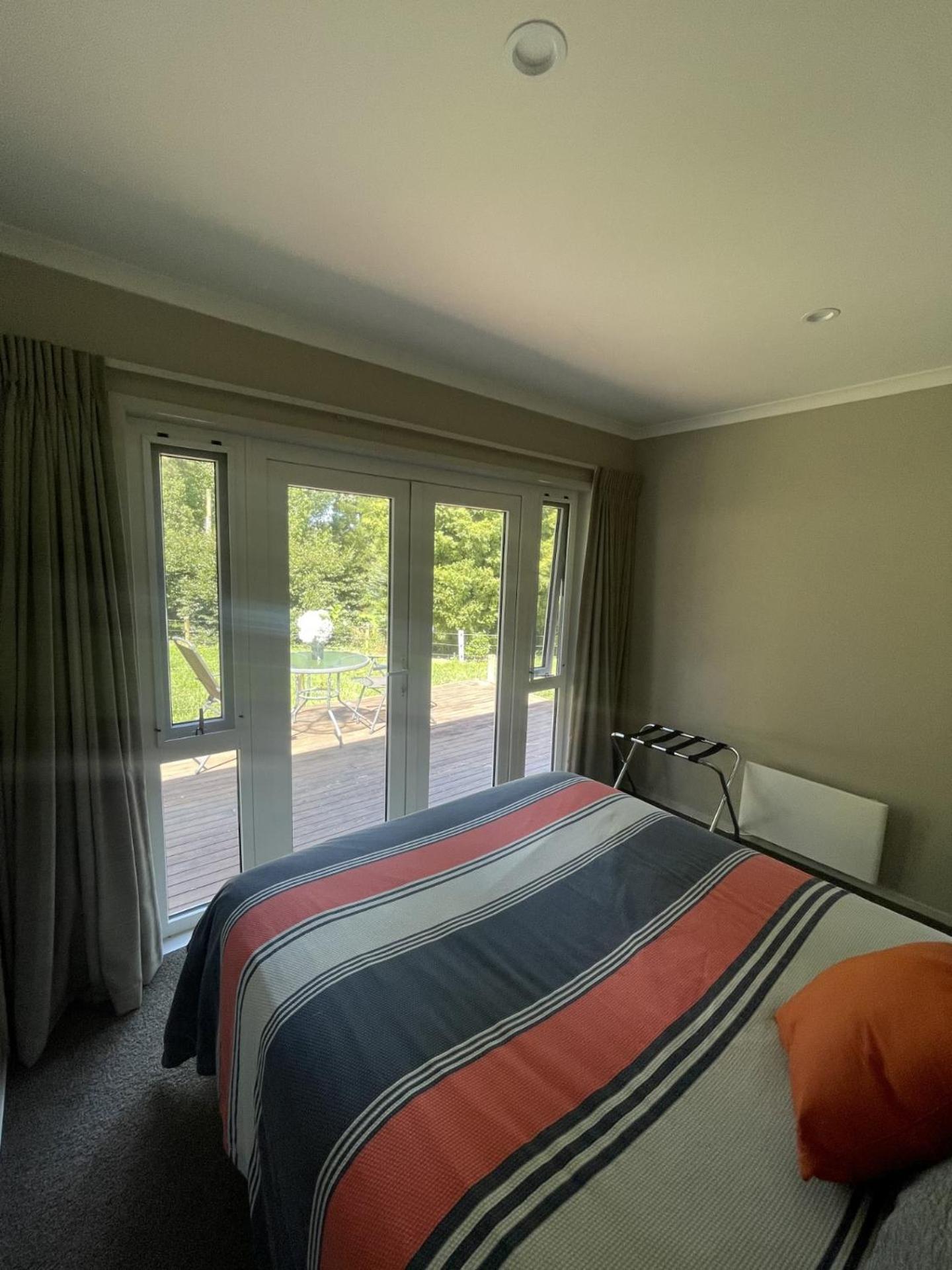 Apartamento Guest Wing In Richmond Downs Walton Exterior foto